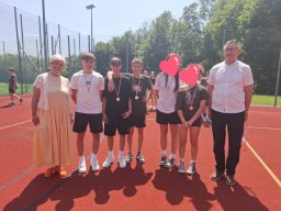 50334853711734127312533404276085720298294714n